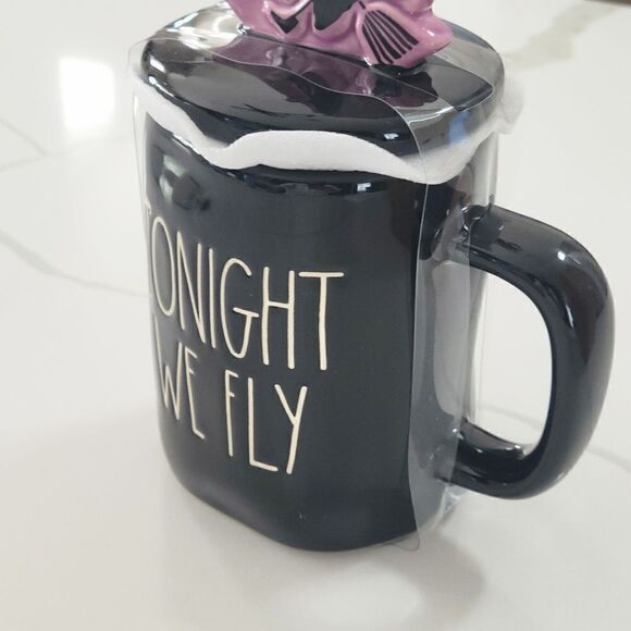 RAE DUNN TONIGHT WE FLY mug with topper NEW - Picture 4 of 9